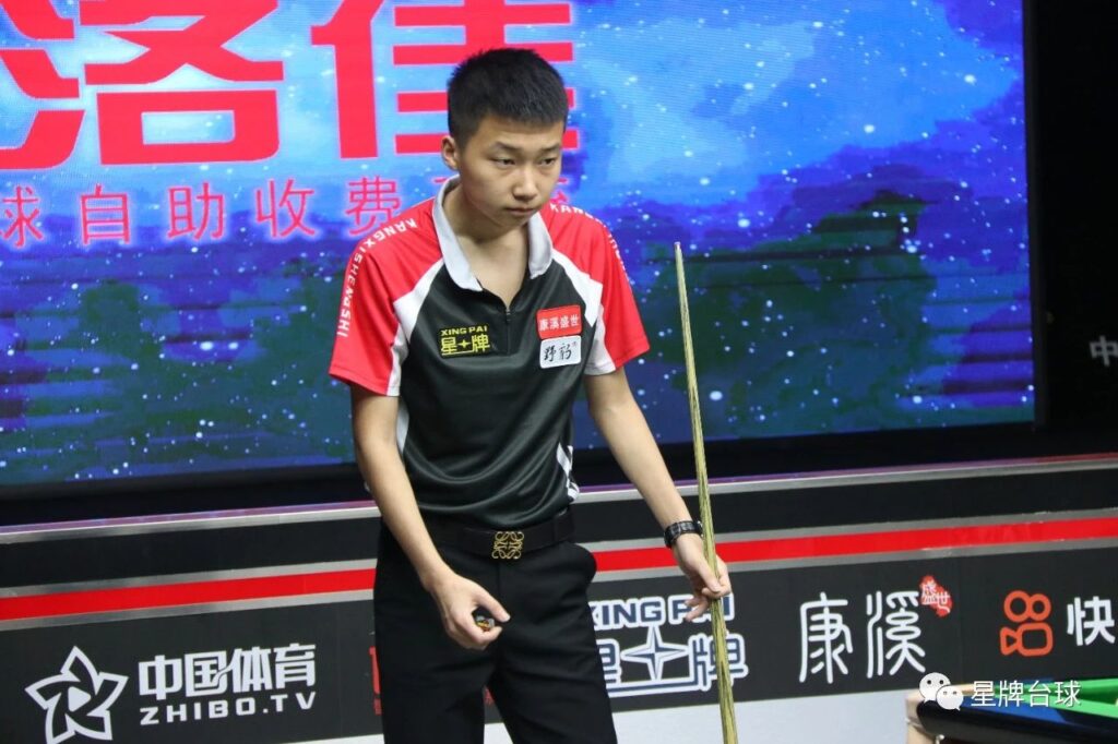 他传出直塞 他传出直塞